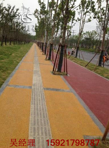 透水混凝土.jpg 透水混凝土.jpg