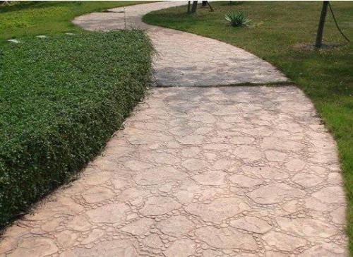 「壓模地坪」壓模地坪是具藝術(shù)性和特殊裝飾要求的地面材料