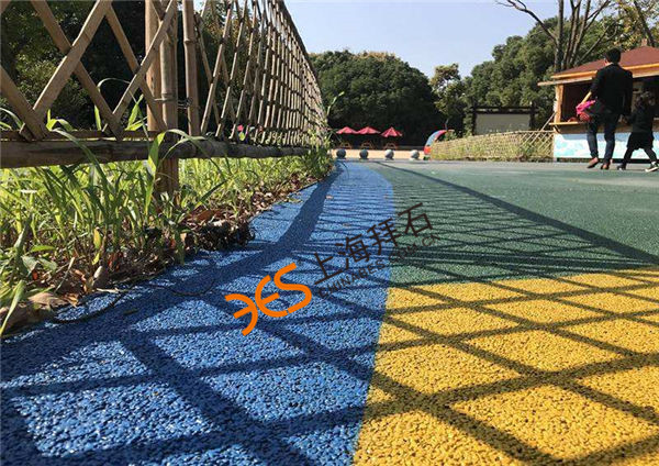 彩色混凝土.jpg 彩色混凝土.jpg