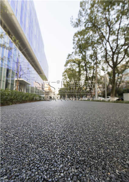 透水膠粘石路面