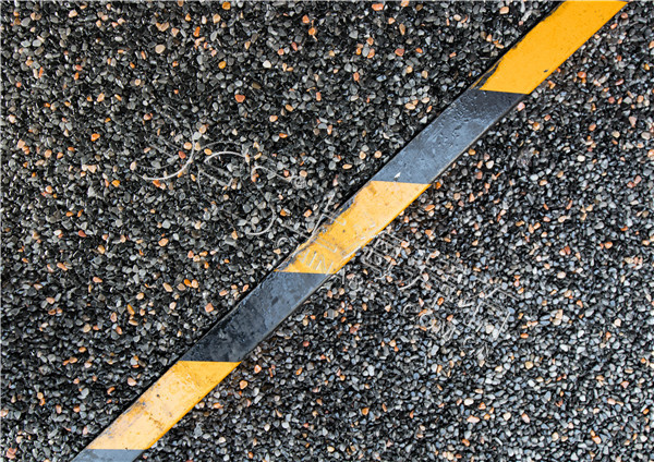 膠粘石透水混凝土