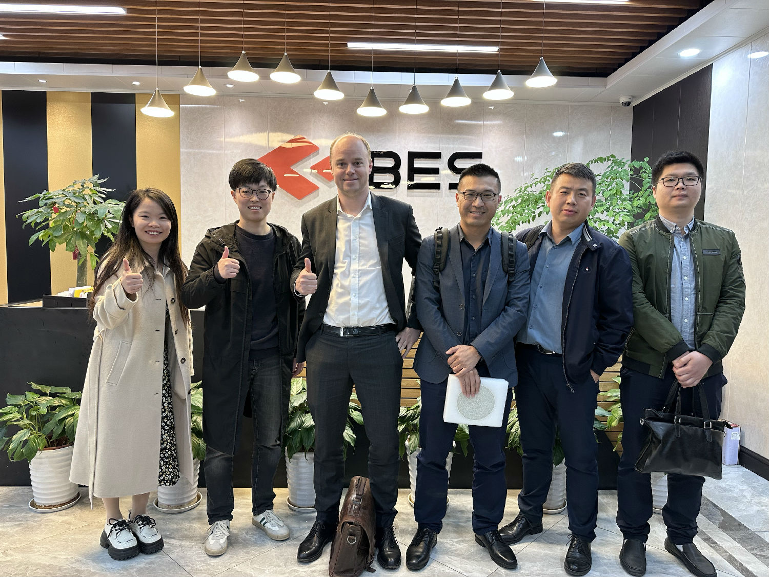 國外客戶來訪拜石